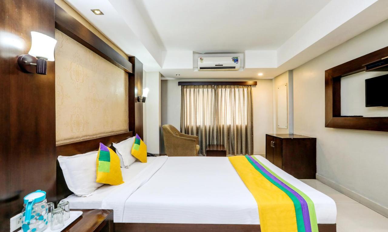 Itsy By Treebo - Greenwood Inn And Suites Near Mysore Palace Narasimharaja Puram Exterior foto